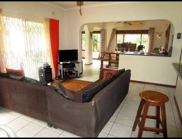 3 BEDROOM HOUSE SOLD IN MOSELEY PARK